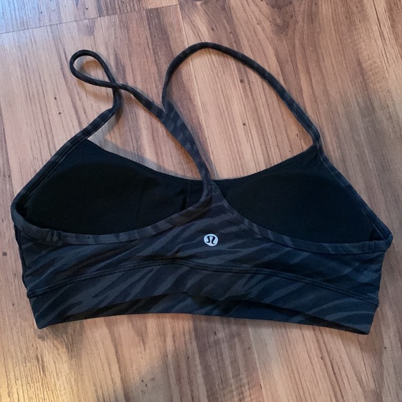 Size 8 power y bra - Picture 2 of 2